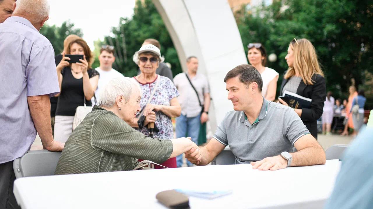 Владимир Волков встретится с жителями в поселке Люберец в формате выездной  администрации | Администрация городского округа Люберцы Московской области